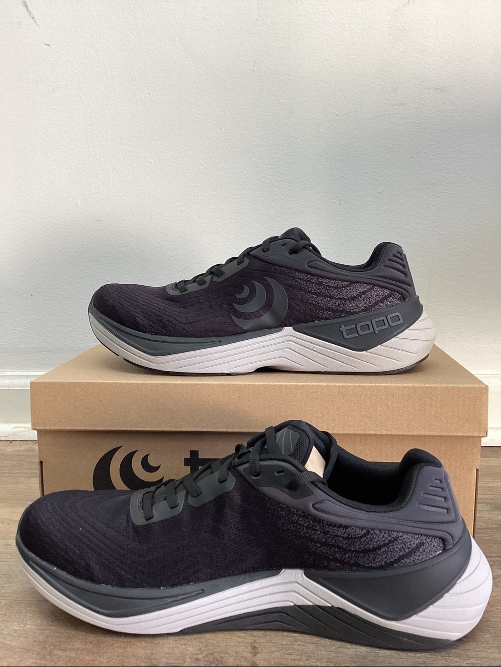 Men’s Topo Ultrafly 5 - Picture 2 of 5
